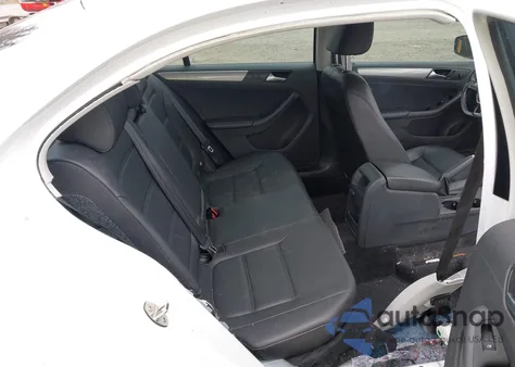 2017 Volkswagen Jetta 1.4T Se from USA, damaged, VIN 3VWDB7AJ7HM415866